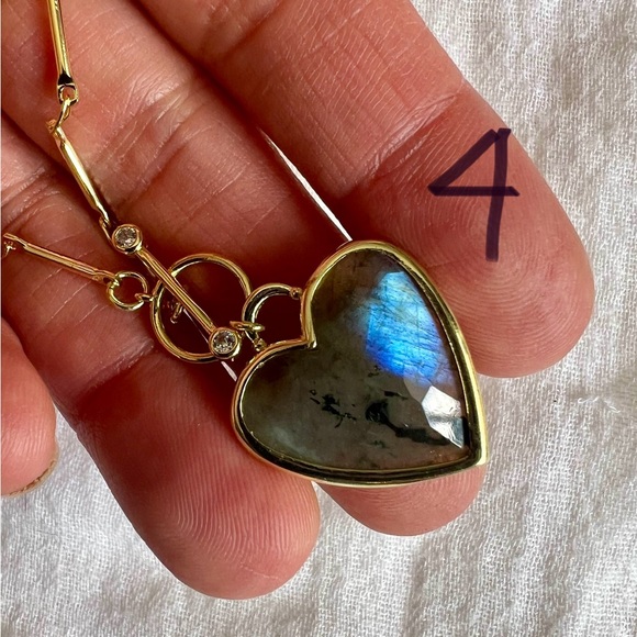 Choose from 10! 14k Subtle Flash Labradorite ❤️ Heart Toggle Necklace Pendant - Picture 8 of 15